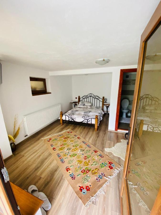 Casa De Vacanta Motata Novaci-Străini Extérieur photo