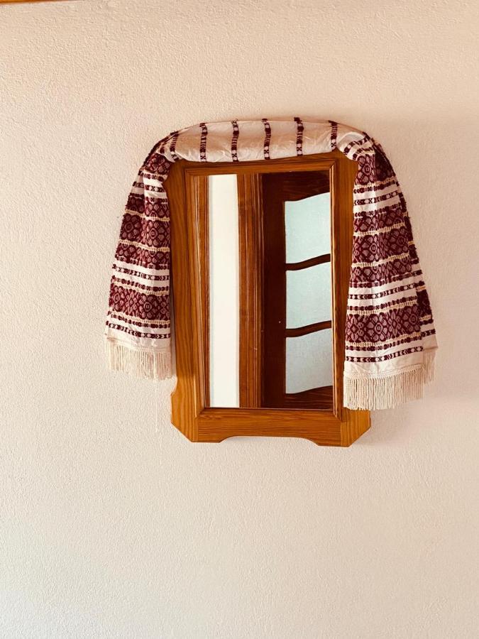 Casa De Vacanta Motata Novaci-Străini Extérieur photo