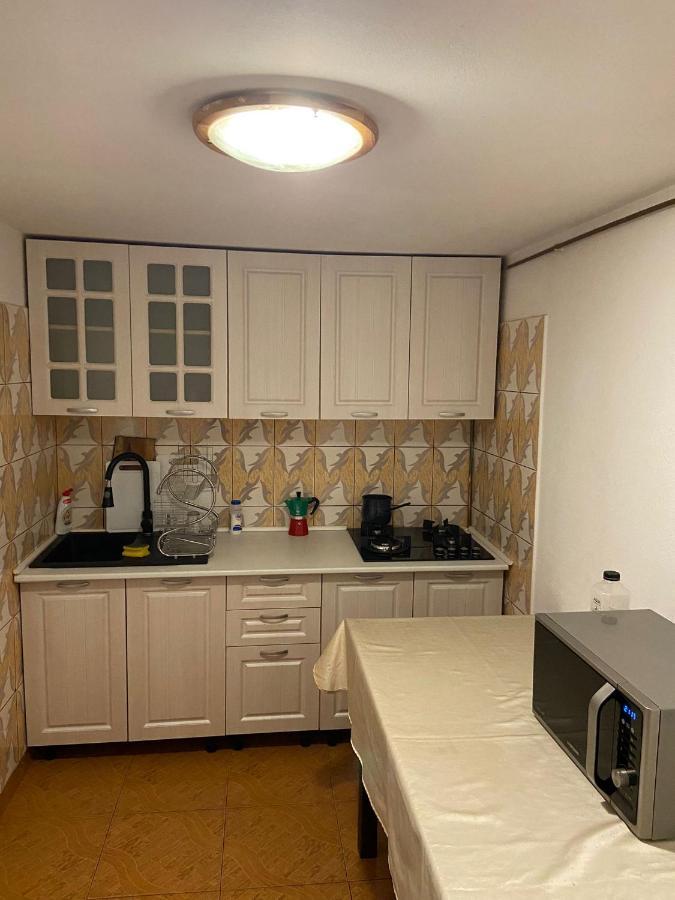 Casa De Vacanta Motata Novaci-Străini Extérieur photo