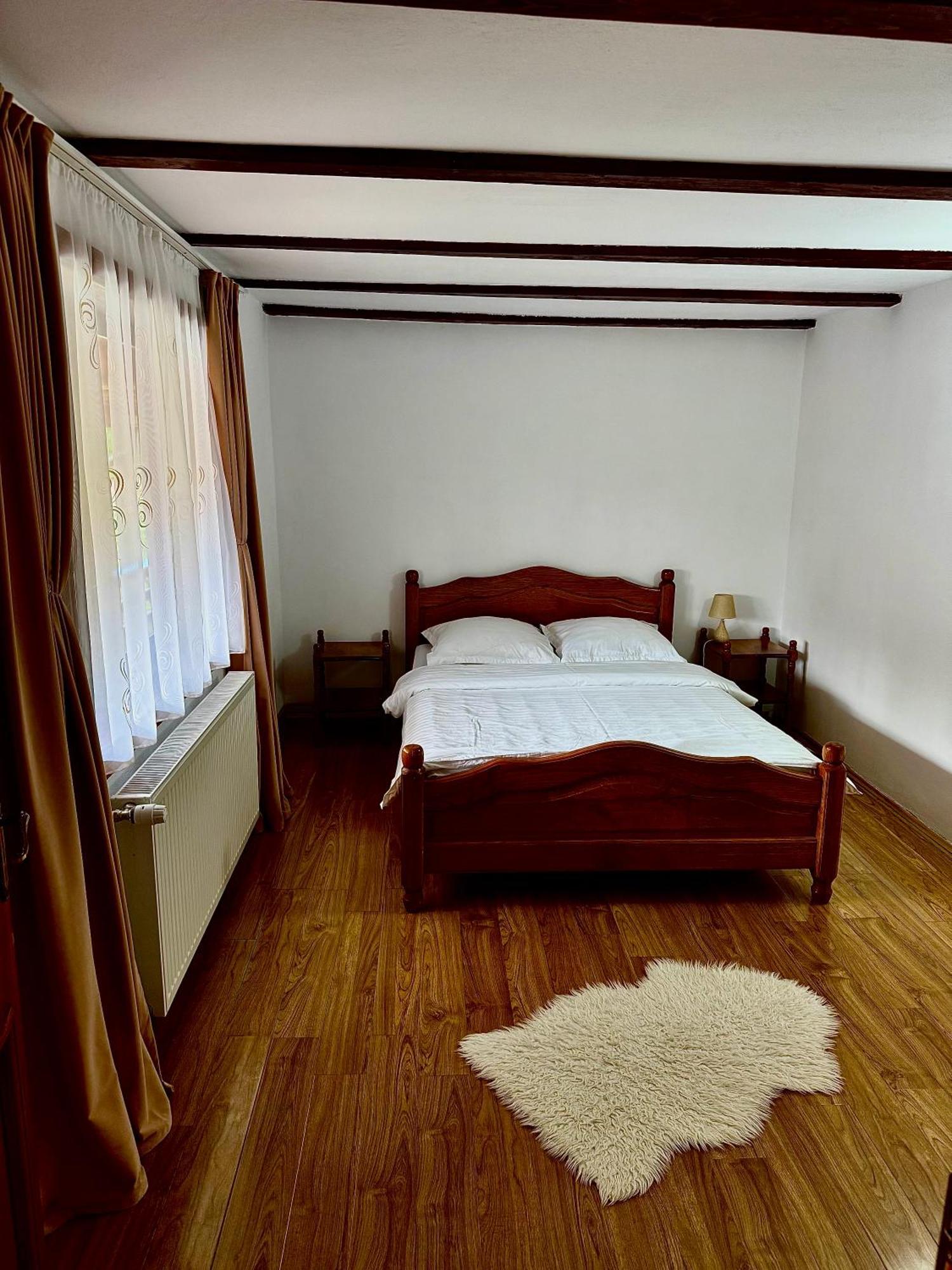 Casa De Vacanta Motata Novaci-Străini Extérieur photo